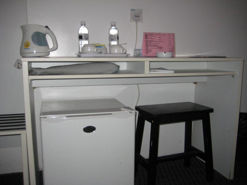 Capital O Ridel Hotel קוטה בארו חדר תמונה