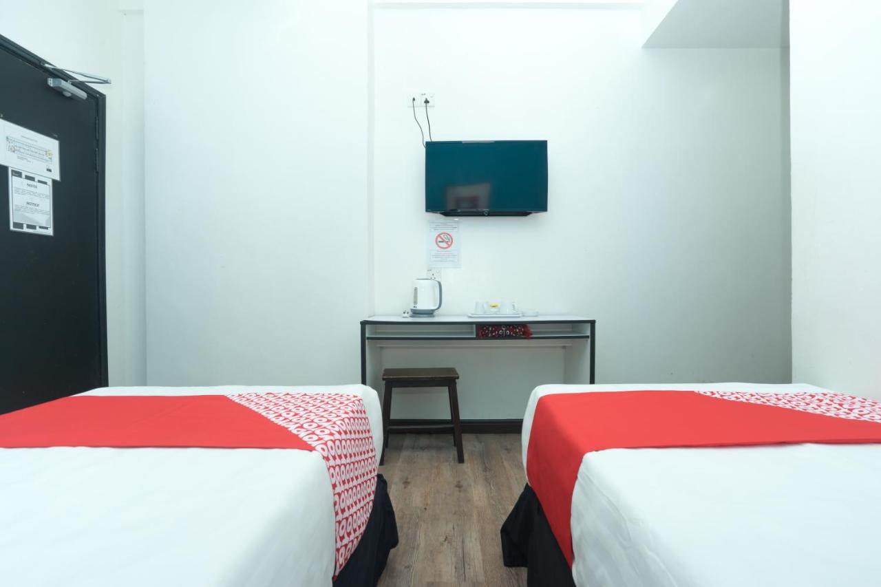 Capital O Ridel Hotel קוטה בארו מראה חיצוני תמונה