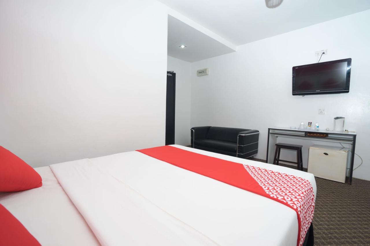 Capital O Ridel Hotel קוטה בארו מראה חיצוני תמונה