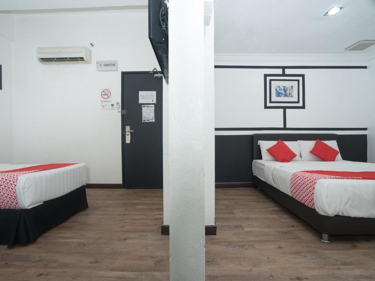 Capital O Ridel Hotel קוטה בארו מראה חיצוני תמונה