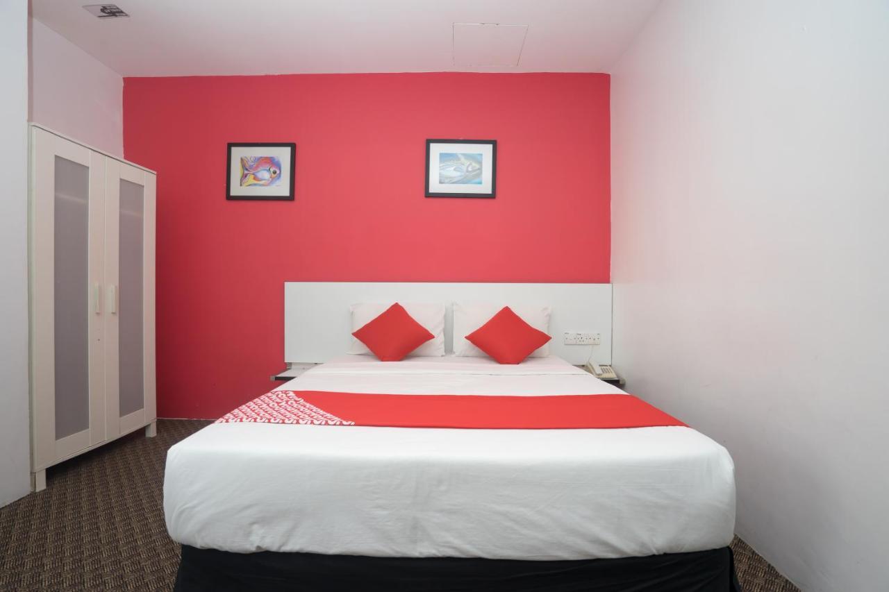 Capital O Ridel Hotel קוטה בארו מראה חיצוני תמונה